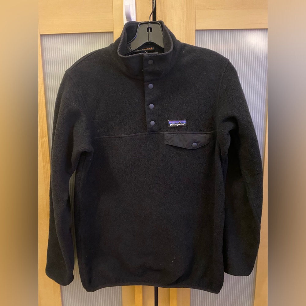 Patagonia snap-t fleece pullover in black color Size XS